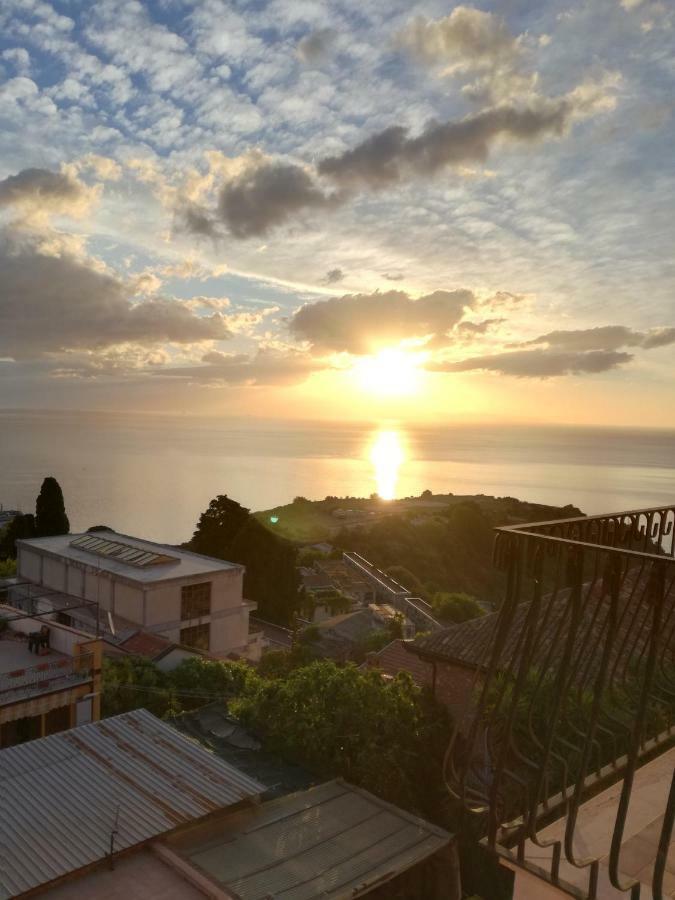 Iriss Taormina Exterior foto